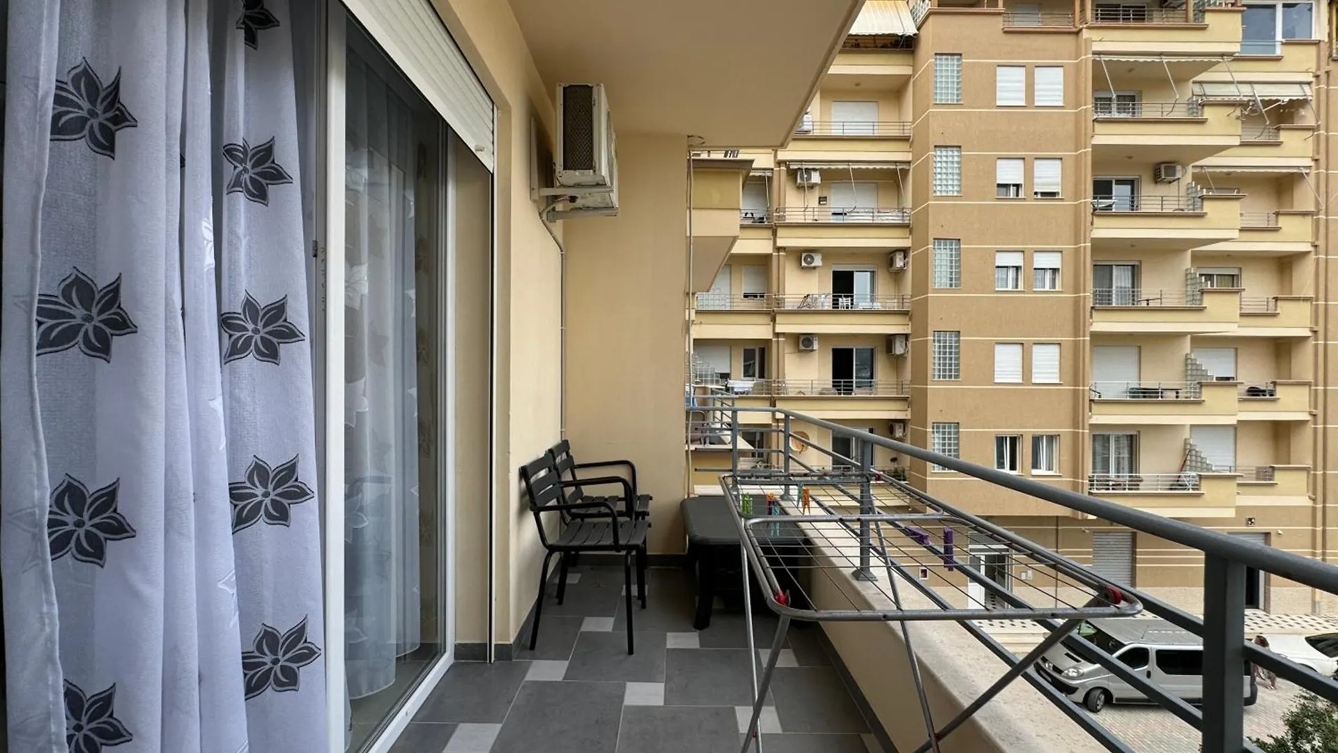 Appartamento House In Beach Vlorë