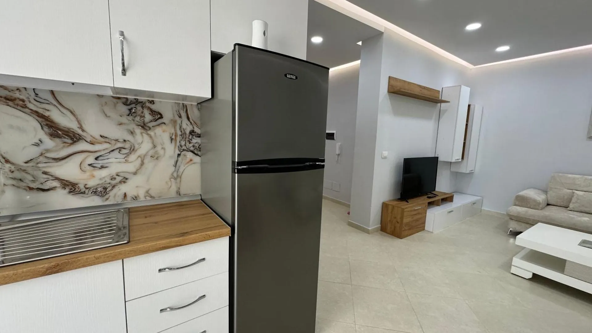 Appartamento House In Beach Vlorë